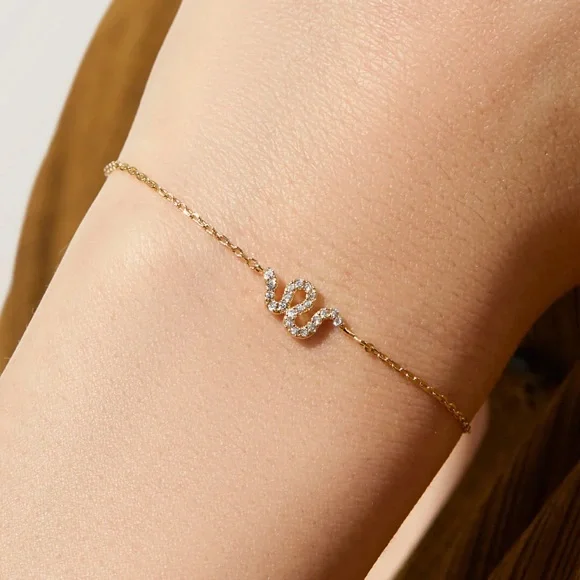 Ana Luisa snake chain bracelet - Picture 2 of 3